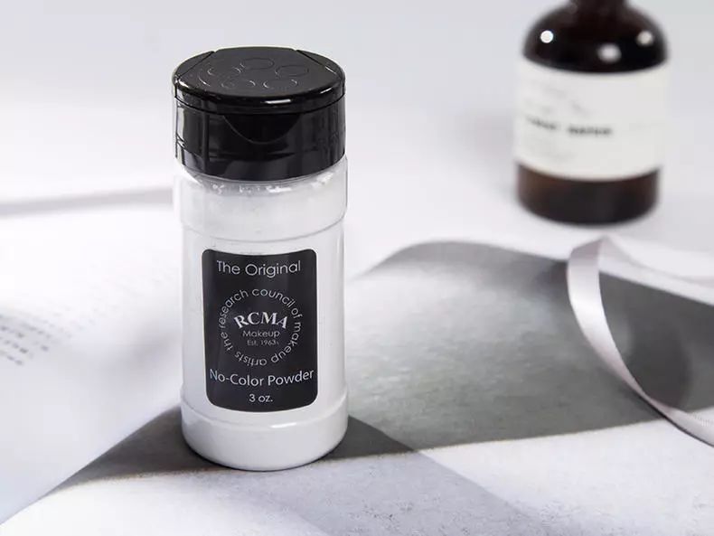 胡椒散粉和柏瑞美散粉哪个好用,胡椒散粉干皮测评