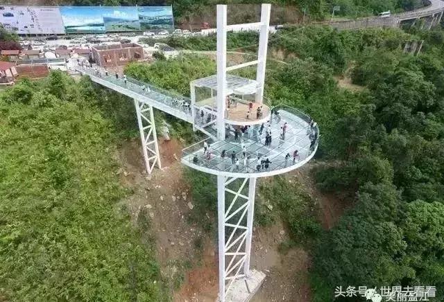 云南的玻璃栈道,云南最高的玻璃栈道在哪里