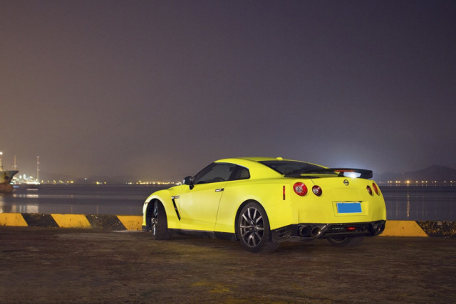 发生交通事故对方拒绝理赔怎么办,全责拒绝赔偿对方起诉会留案底吗