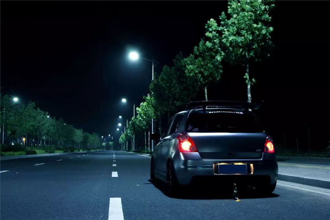 鍚夊灏间笌g-class,鍚夊灏煎拰g-class