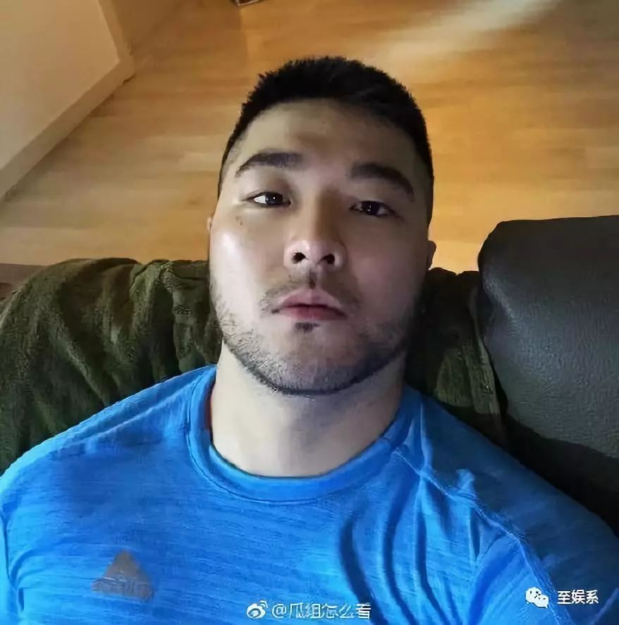 上海gay吧玩两晚！刘亚仁是弯的吗？宋慧乔可能早就透露了线索……