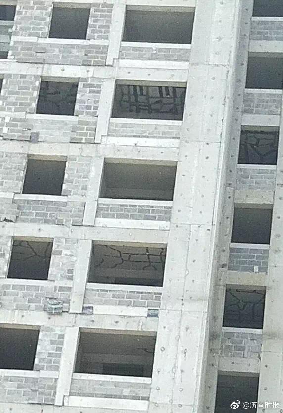 楼板裂缝怎么处理最彻底,楼板裂缝用什么方法解决最好