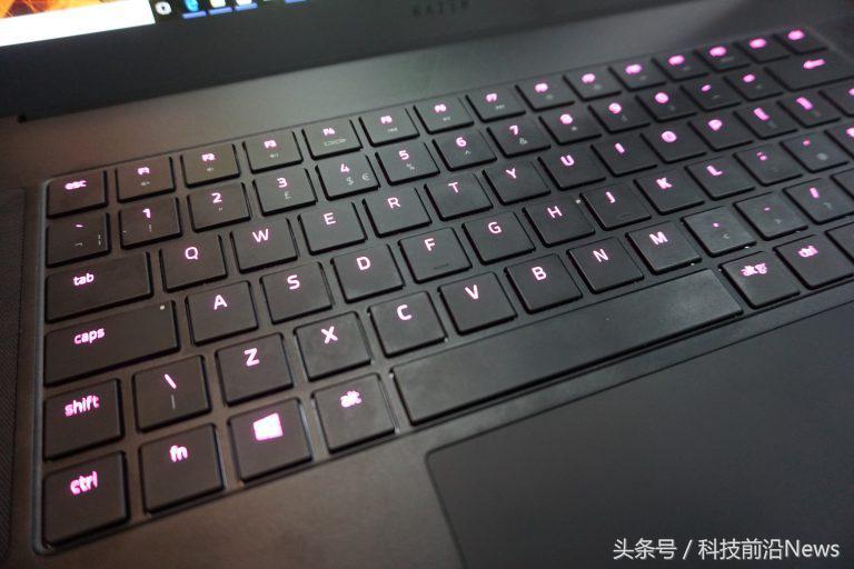 雷蛇razerbook15价格,雷蛇razer蝰蛇标准版测评