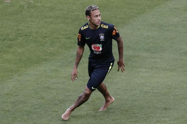 职业球员的脚,职业球员的脚力有多恐怖