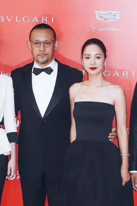 周韵时装采访,高端访谈周韵