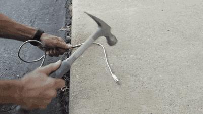 手机数据线坏了能修吗,手机的数据线坏了怎么办