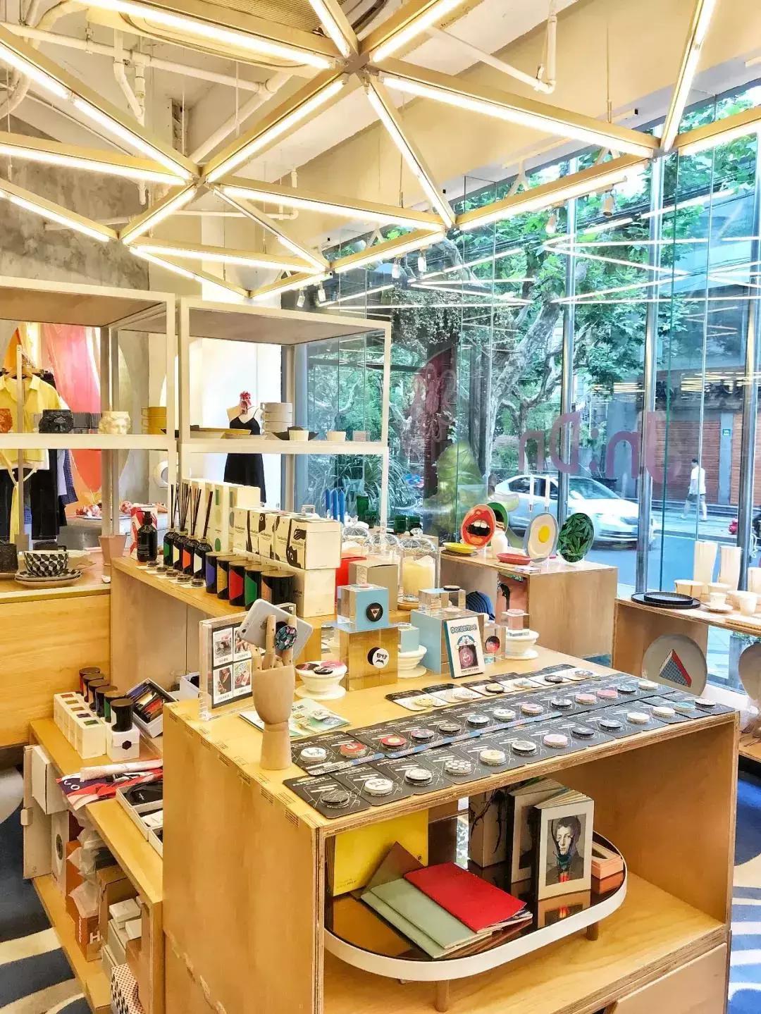 魔都必逛潮流买手店,魔都必逛的一家买手店