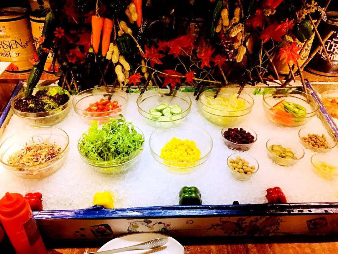 各种海鲜不限量,50种不限量海鲜