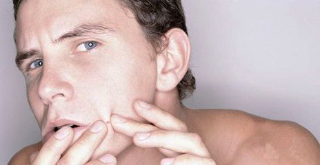 男生油性皮肤怎么护理脸部,男生油性皮肤请问如何护理