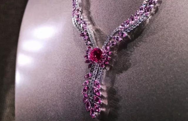 珠宝奢侈品品牌,伯爵珠宝