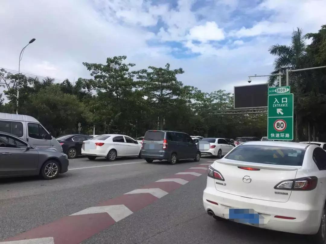 南宁通报白沙大道车祸全过程,南宁白沙大道车祸4死6伤后续判决