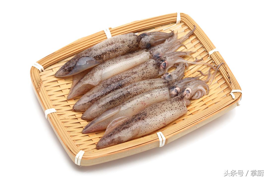 鲜鱿鱼丝怎么炒又嫩又好吃,怎么炒鱿鱼丝才好吃又简单