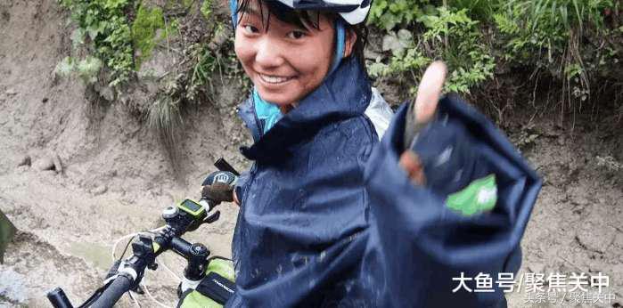 20岁姑娘一个人穷游中国,山西姑娘一个人在旅游