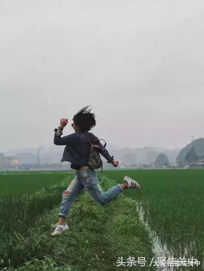 20岁姑娘一个人穷游中国,山西姑娘一个人在旅游