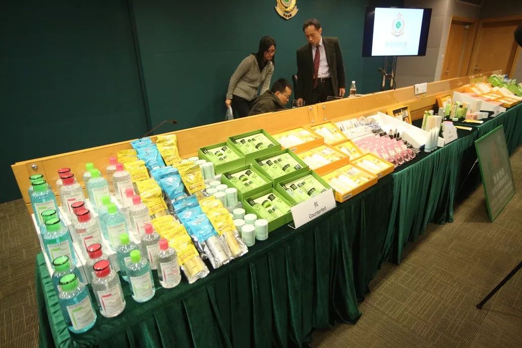 香港假货被查,香港查获假货视频