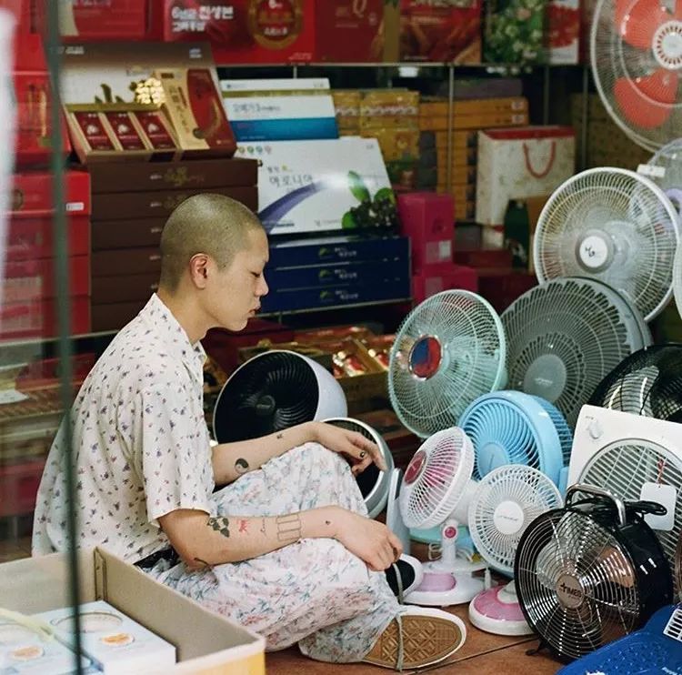 男生自己剪寸头怎么弄,男生剪寸头意味着什么