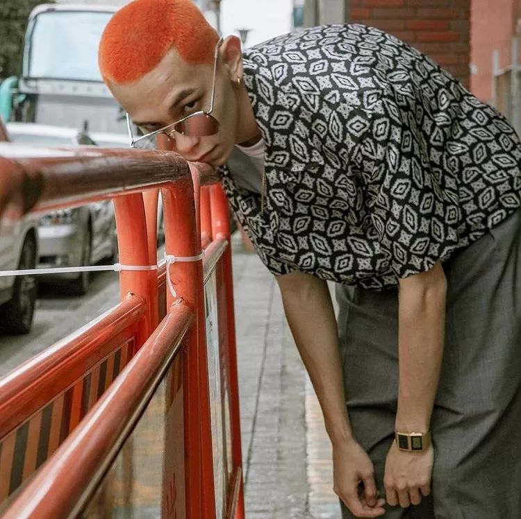 男生自己剪寸头怎么弄,男生剪寸头意味着什么