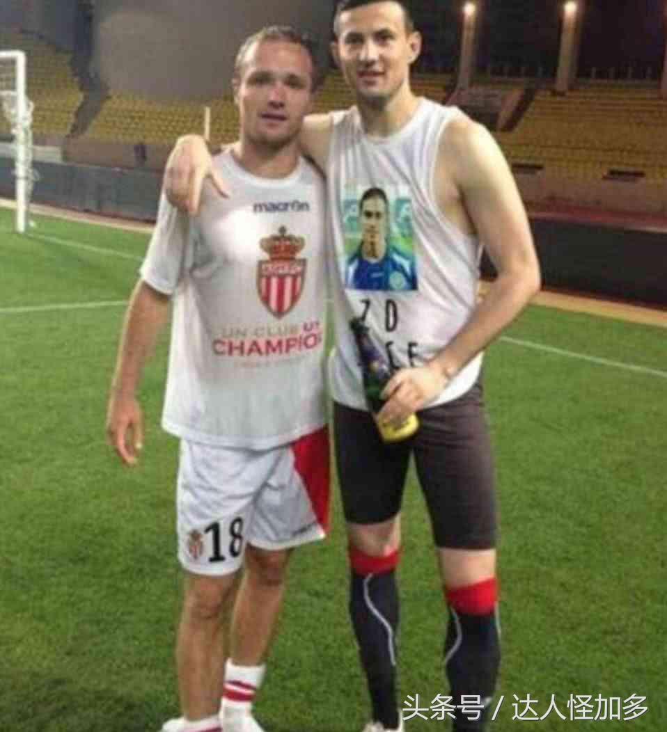 克罗地亚人脱下衣服让世人看透：哪有什么奇迹只有普通人含泪奔跑