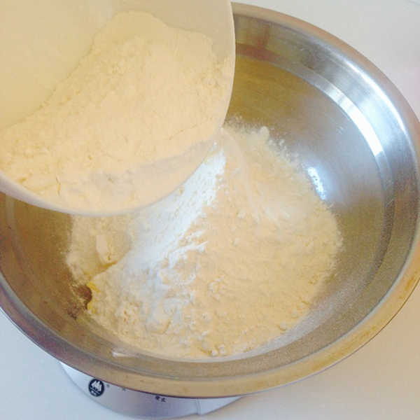 酥脆苹果派怎么弄,苹果派烘焙教学视频