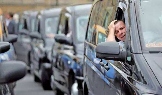 无人驾驶,你要救吗?你要使用解药吗?