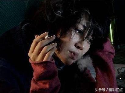 《邪不压正》，最大的看点竟是她的翘臀