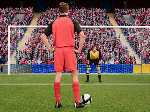 12个和足球有关的习语，动起来吧！