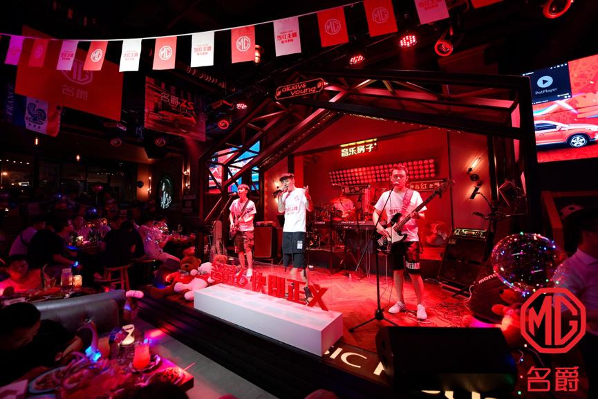 世界杯之后的又一场足球盛宴,世界杯来一场足球盛宴