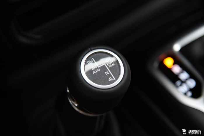 越野能力大g出色还是普拉多出色,普拉多陆巡越野性能