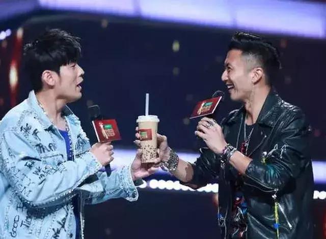 谢霆锋批韩风,谢霆锋当音乐导师选手唱出神曲