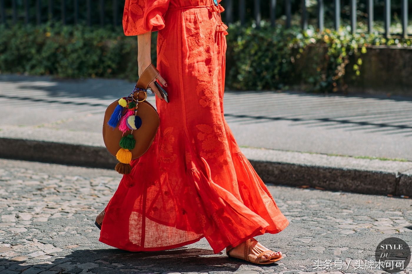 “帮我找几家高级不low的淘宝店，能穿成刘雯的那种！”