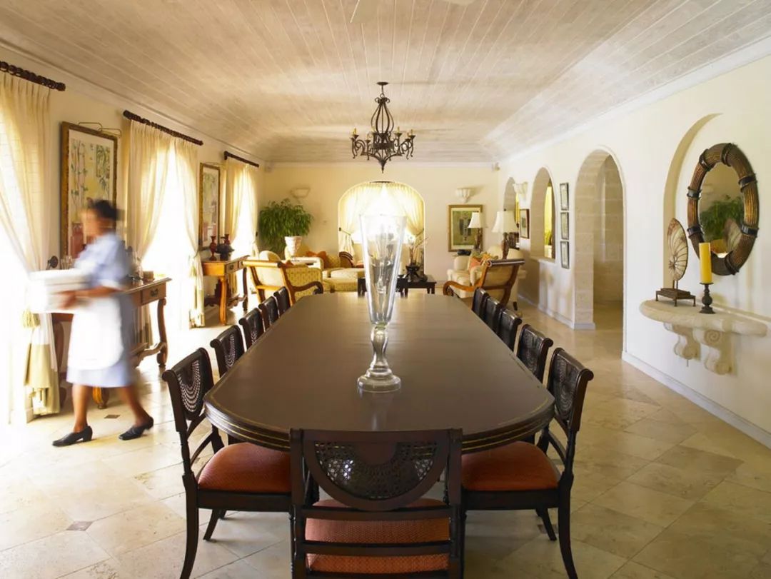 足球巨星豪宅前后对比,足球明星豪宅装修风格