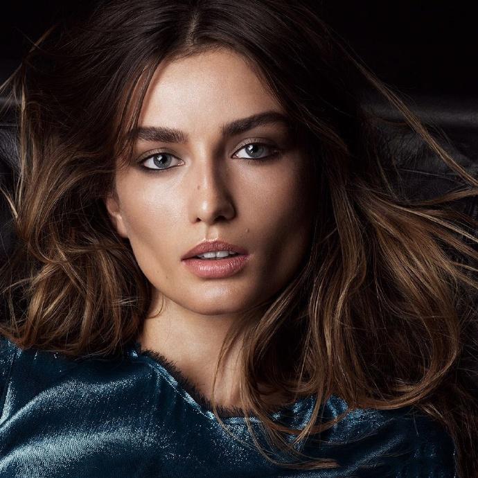 抛掉美瞳和浓眼妆，换上清新眼妆撩到会长大人不是梦想哦！