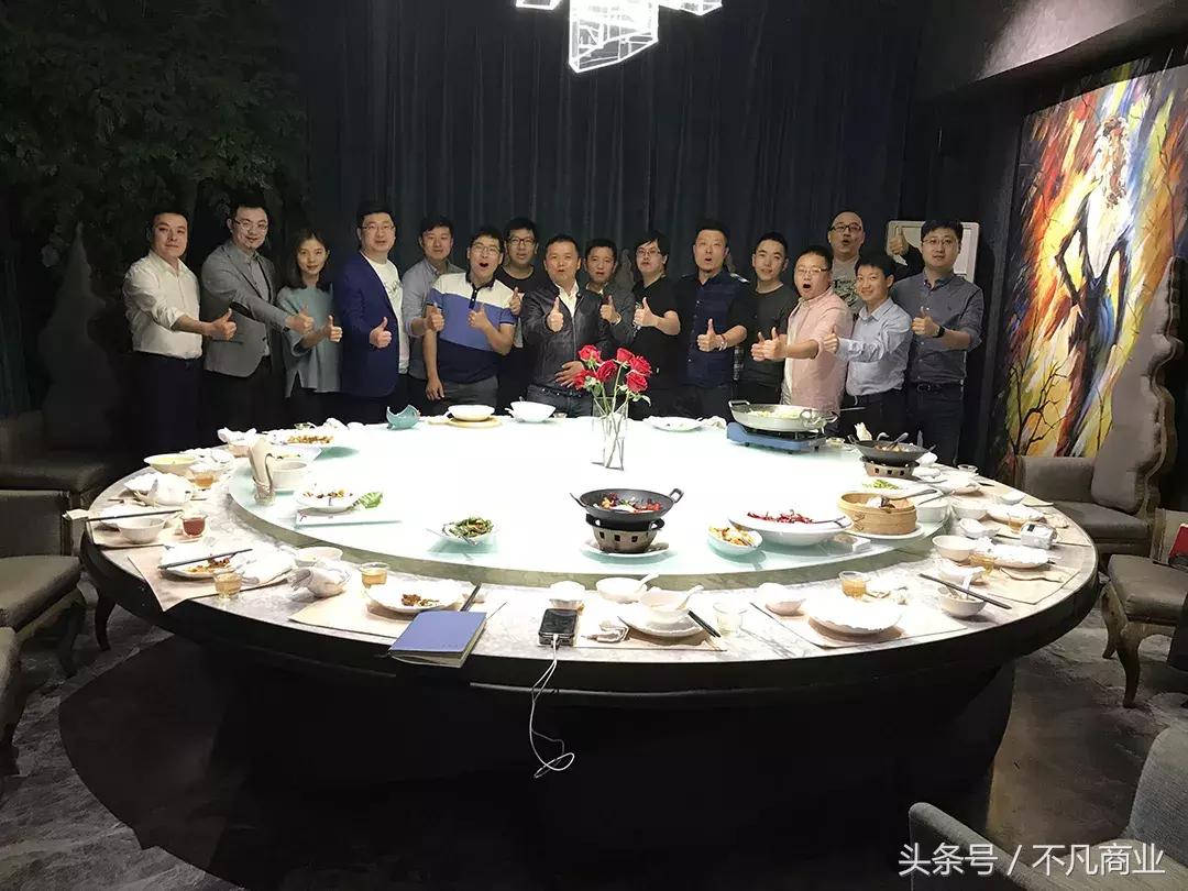 投出趣店、唱吧的吴世春为什么可以做到点石成金？