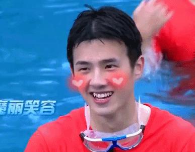 明星颜值变化杨幂,哪些明星整牙后变化巨大