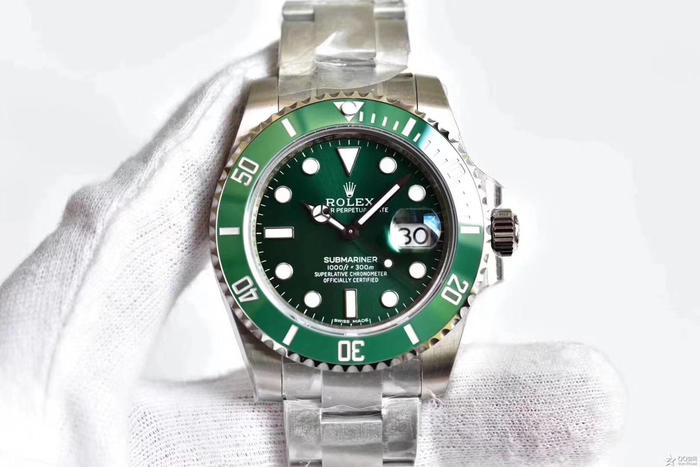 有哪些性价比高的潜水表,夏天潜水哪里最好