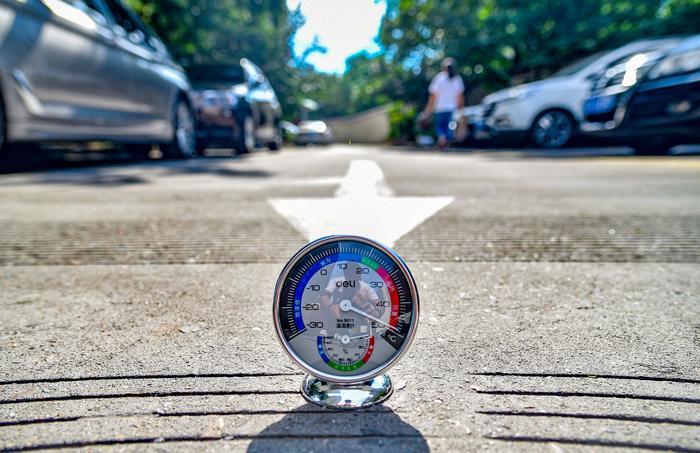 西安高温40度正常吗,西安温度计爆表