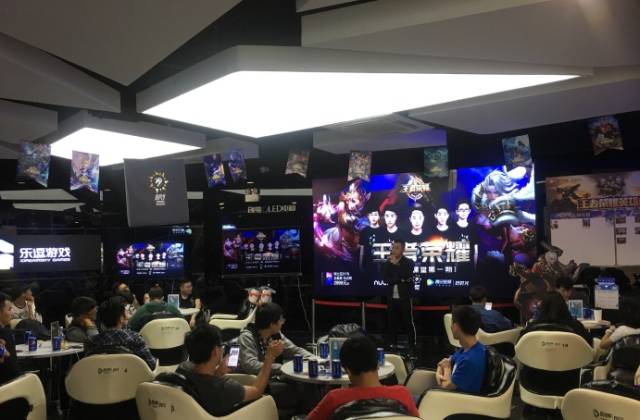 深圳跨年轰趴馆推荐,好玩的聚会轰趴深圳