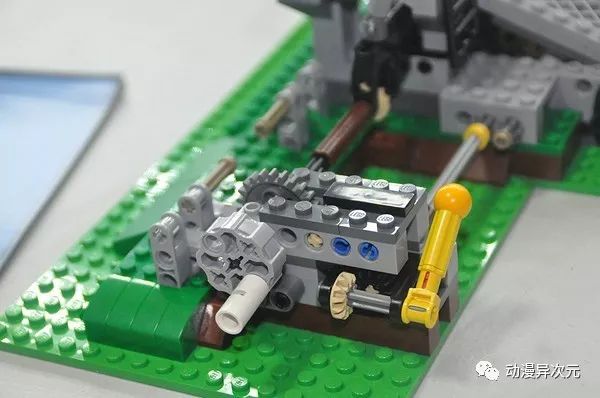 让您在家中就可以感受到浪漫的摩天轮，乐高创意系列10247摩天轮