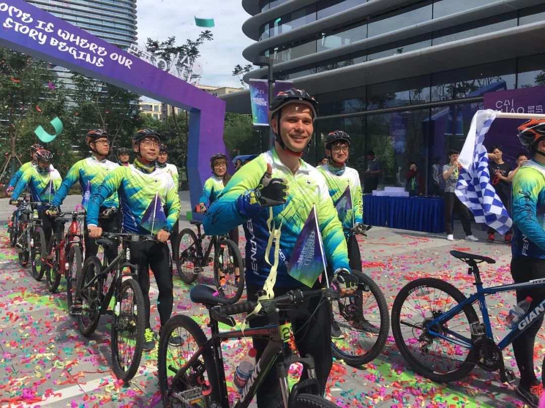 从顺丰到菜鸟，洋女婿“爆改”俄罗斯邮政