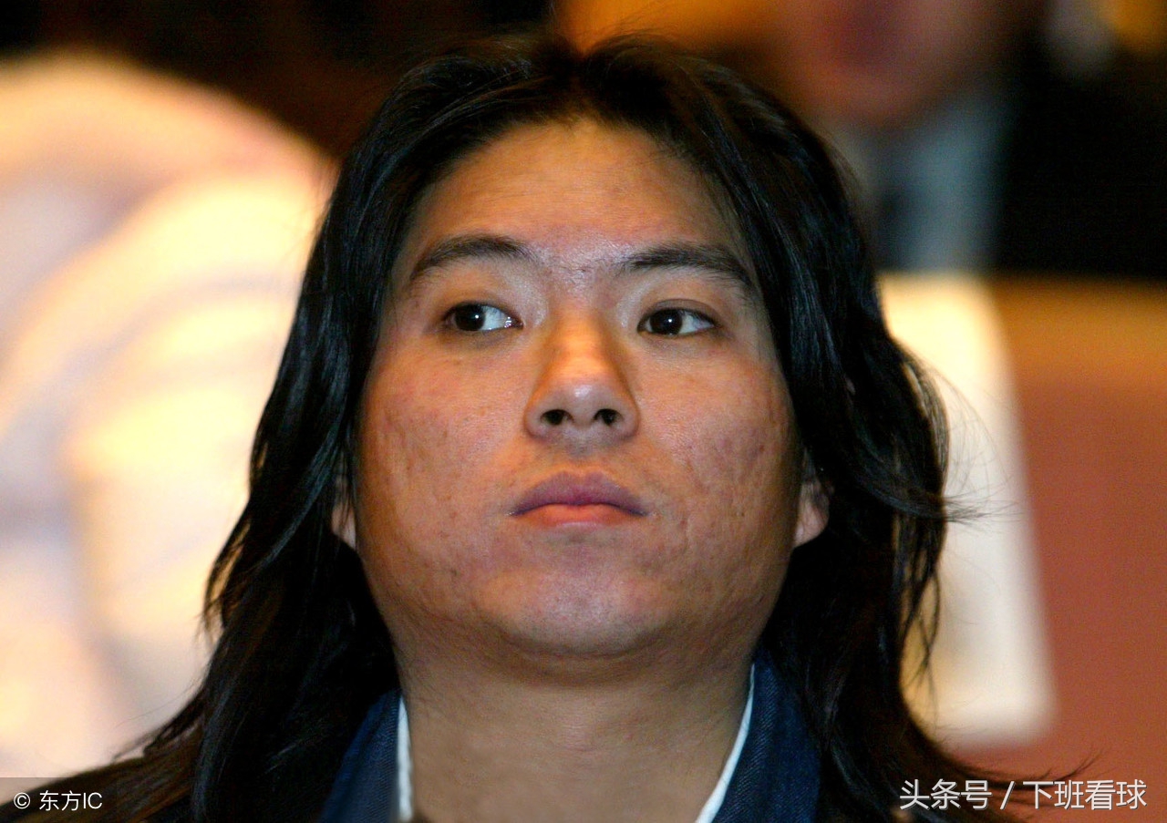 c罗回应下场争议,c罗发布会怒怼记者