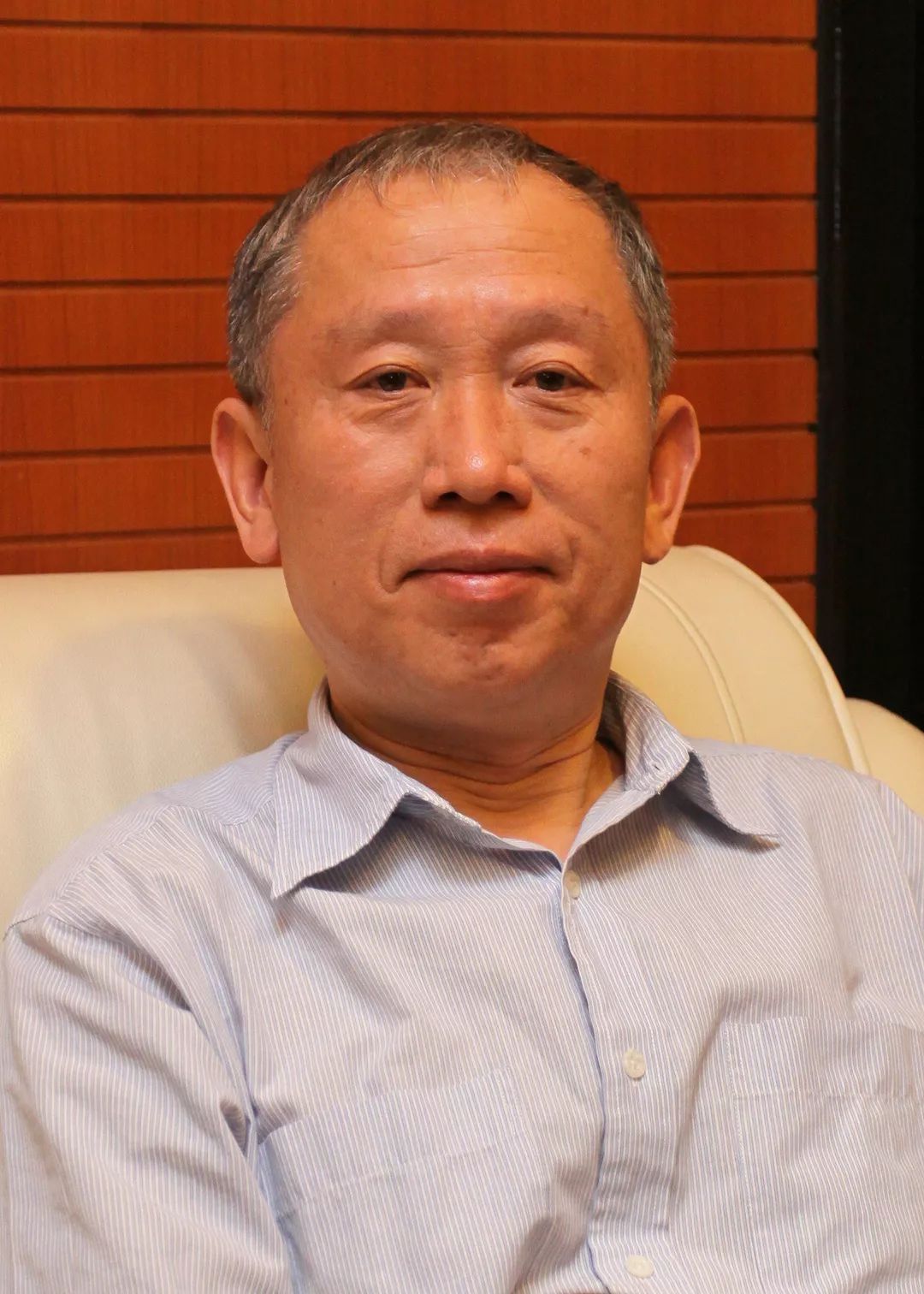 「新书推荐」《小邦大治》——新加坡到底做对了什么？