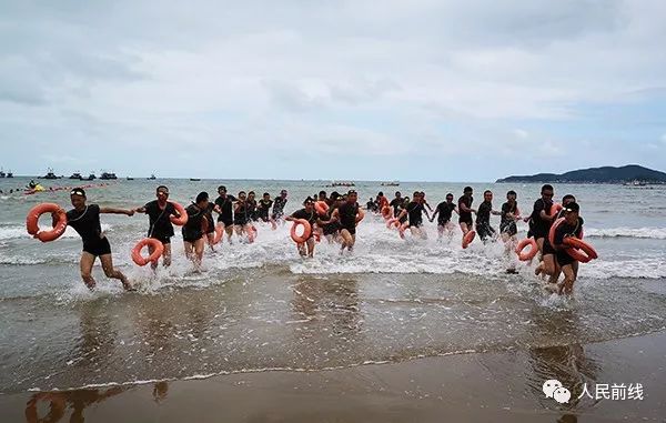 兵哥哥出去海训带点什么,兵哥哥海训每天都在忙什么