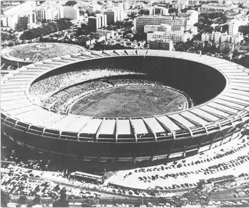 足球不只是一项运动英文,足球的确是一个有温度的运动