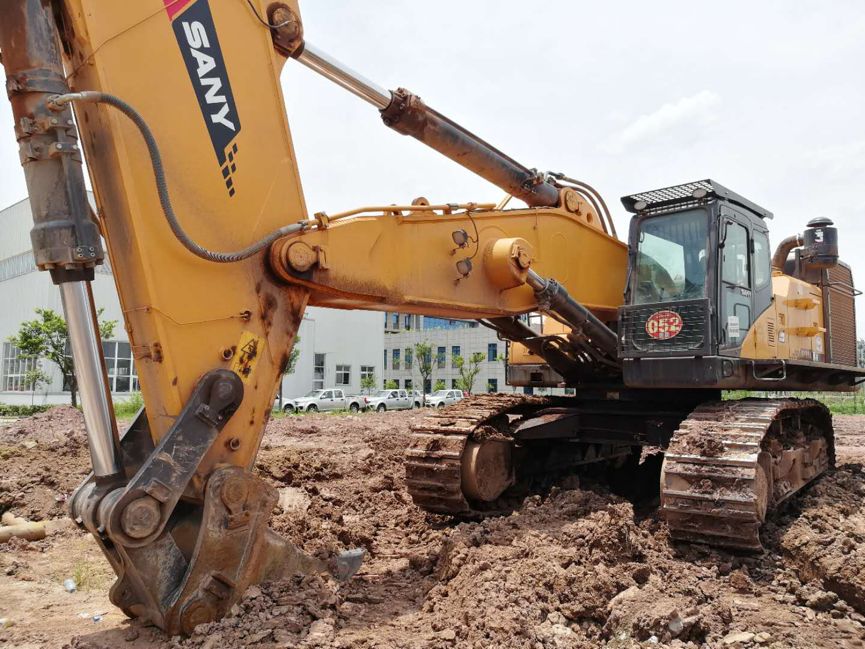 「购车记」撮合200多万元设备成交的新人？他是怎样征服了这位老板