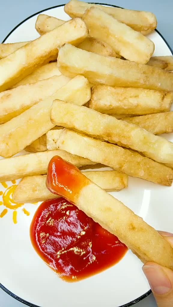 薯条怎么做非常脆跟麦当劳一样,薯条又脆又香的好办法