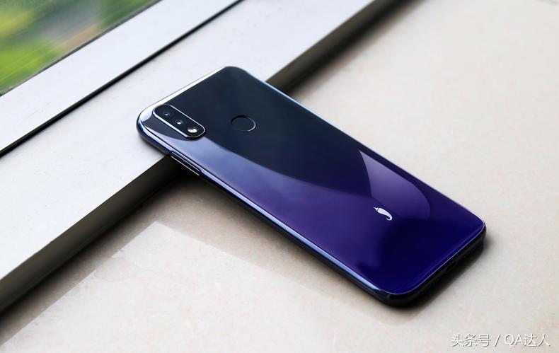 一千元性价比高的华为手机,一千元以内手机推荐送父母