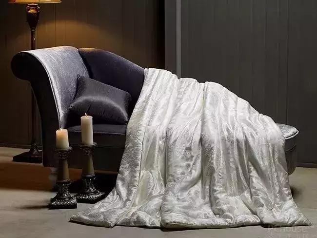 真丝床品如何打理,重磅真丝的清洗办法