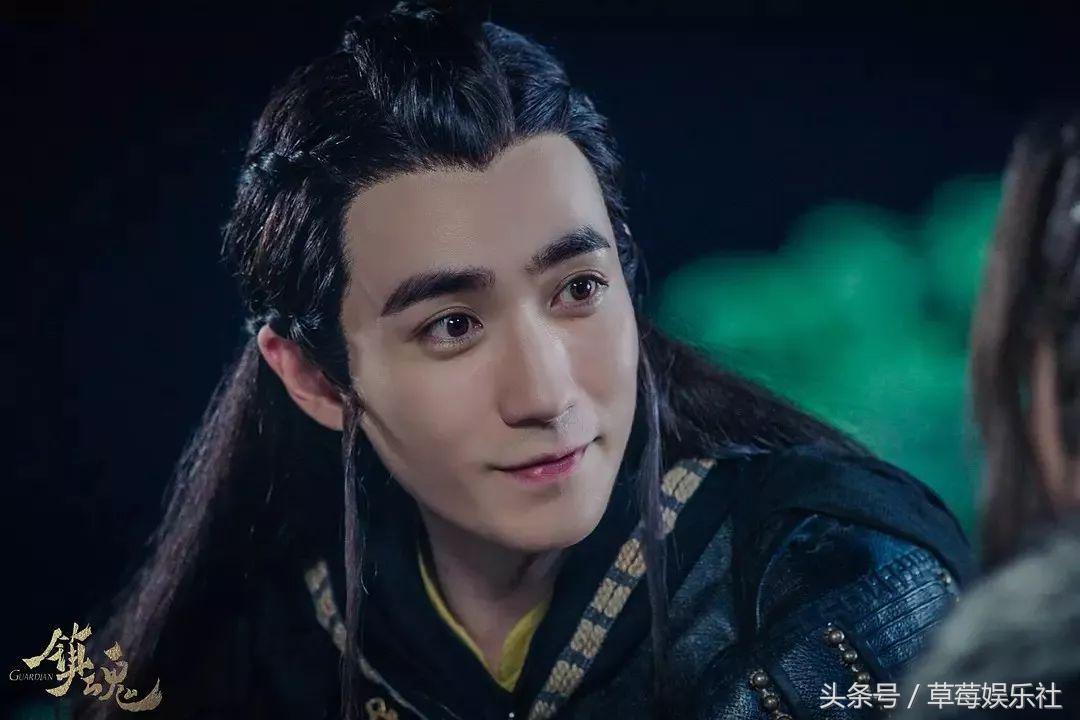 朱一龙的颜值风靡韩国,朱一龙韩国人气视频