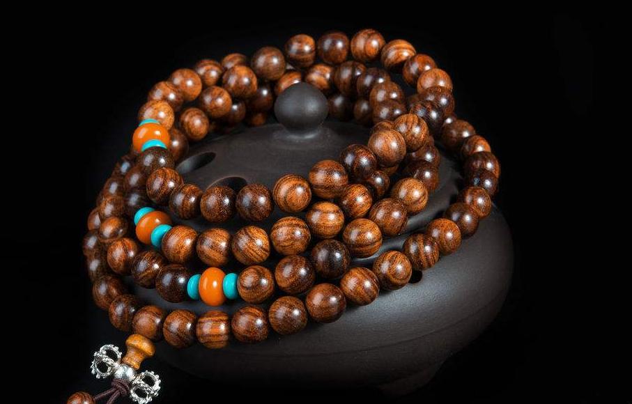 鏂囩帺閲庣敓鏍告鍜屾櫘閫氭枃鐜╃殑鍖哄埆,鏈ㄨ川鏂囩帺鍜岀帀鐭虫枃鐜╁摢涓洿鍏讳汉