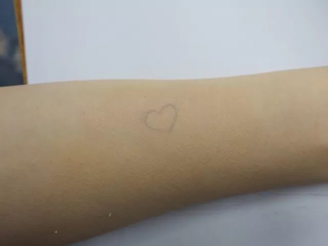 大牌粉底推荐公认好用第一名,十大遮瑕粉底液真实测评